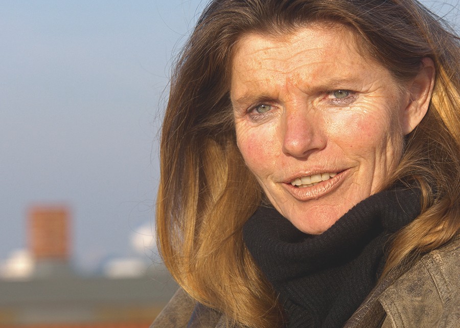 Dr. Anita Idel